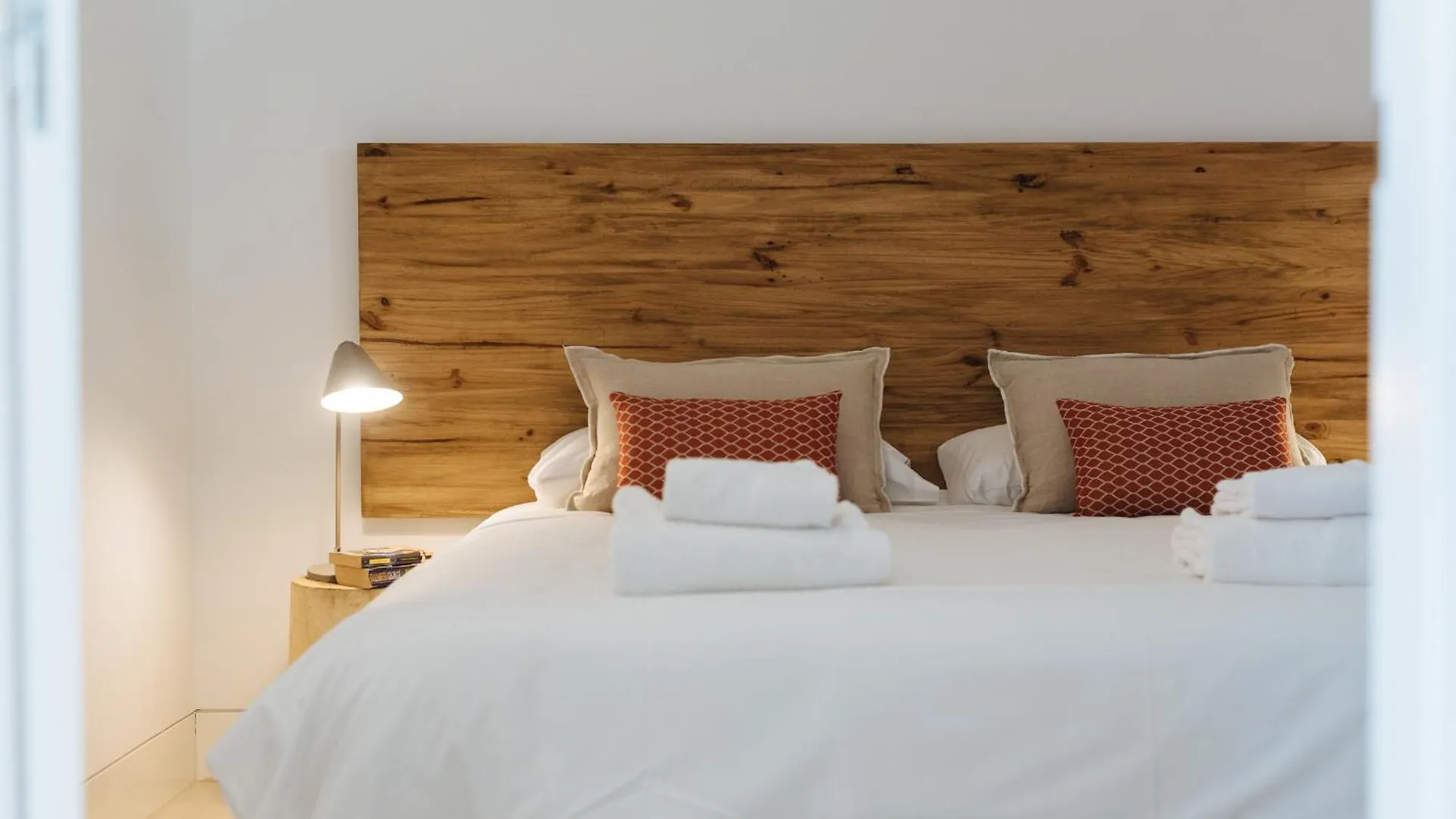 Eva Recommends Castellar Pool & Terrace Apartment Seville