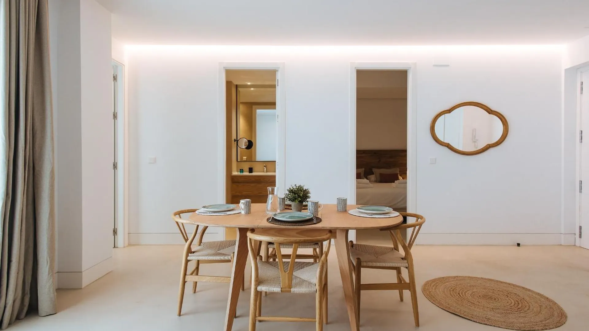 Eva Recommends Castellar Pool & Terrace Apartment Seville