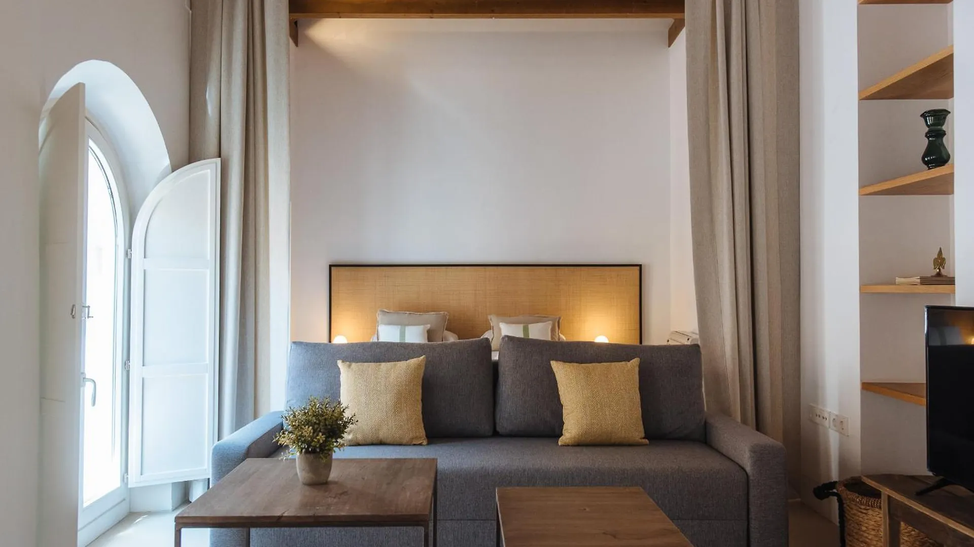 Eva Recommends Castellar Pool & Terrace Apartment Seville Spain