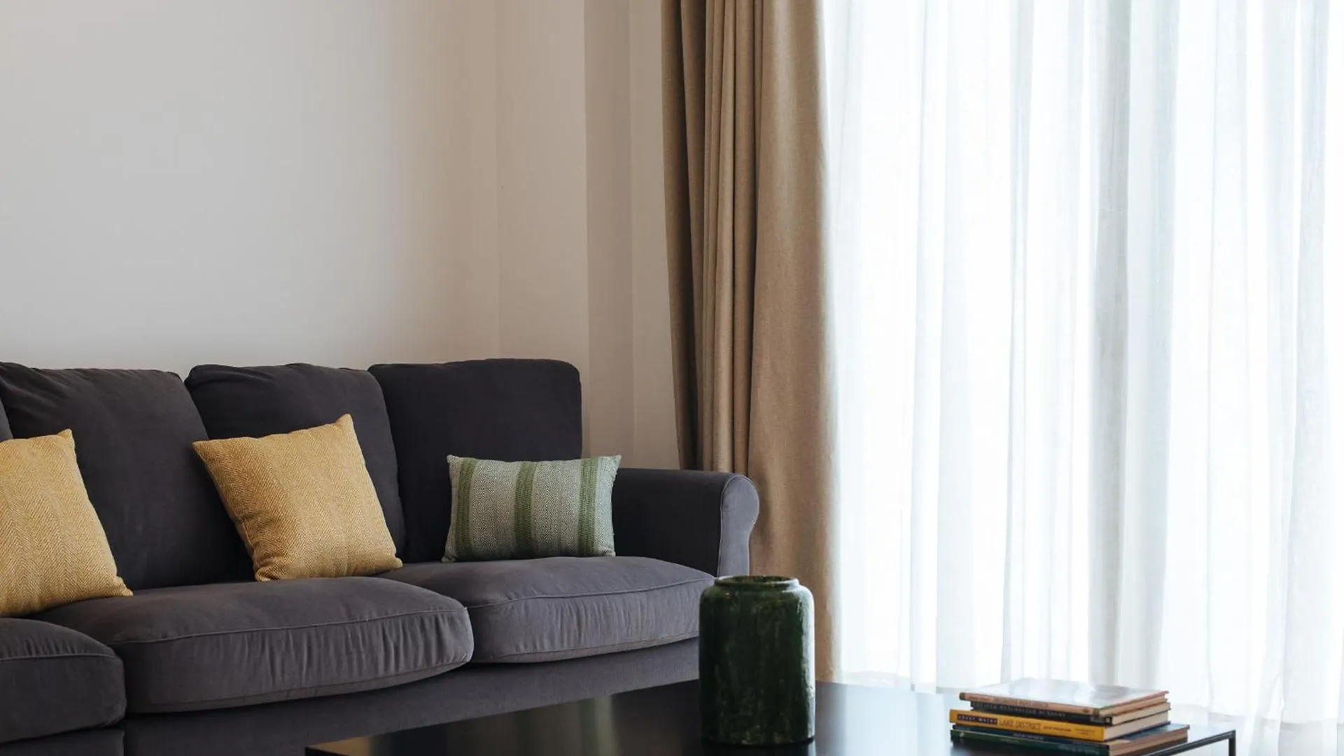 Eva Recommends Castellar Pool & Terrace Apartment Seville