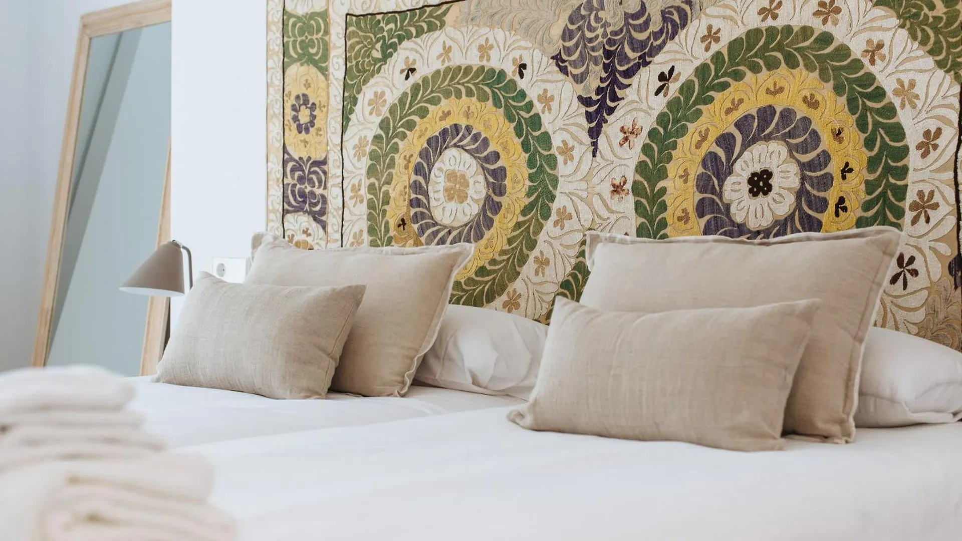 Eva Recommends Castellar Pool & Terrace Apartment Seville 0*,