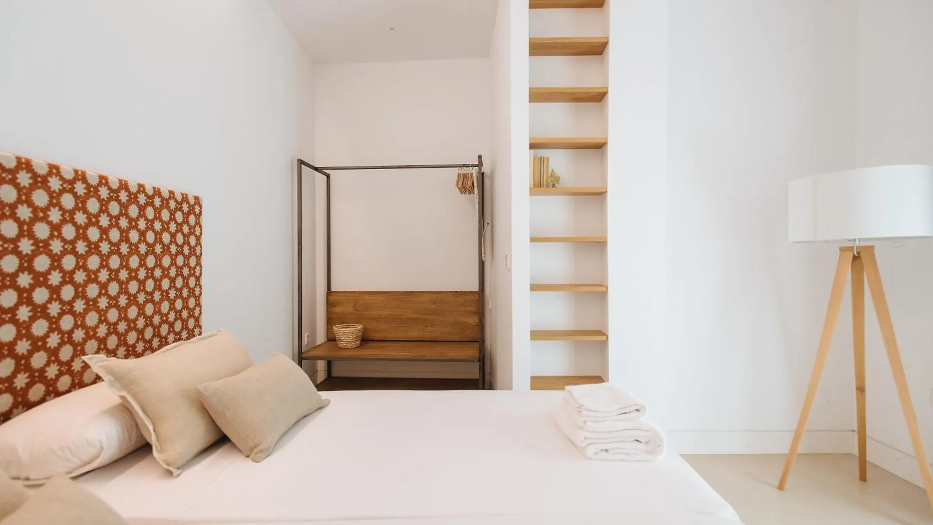 Eva Recommends Castellar Pool & Terrace Apartment Seville