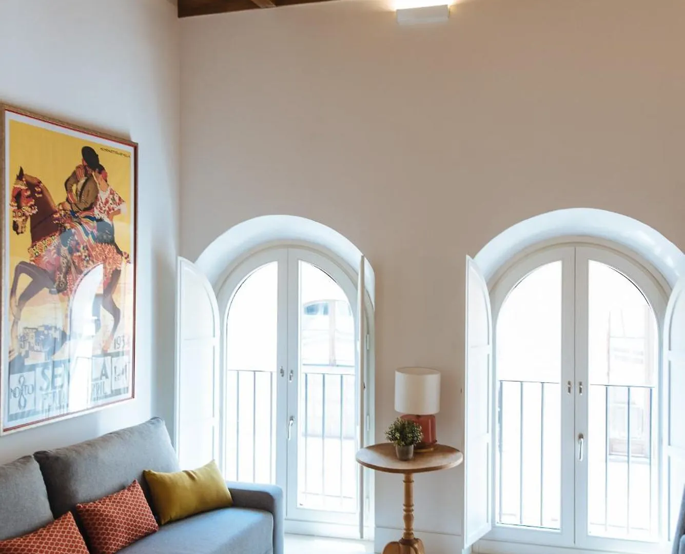 Eva Recommends Castellar Pool & Terrace Apartment Seville Spain