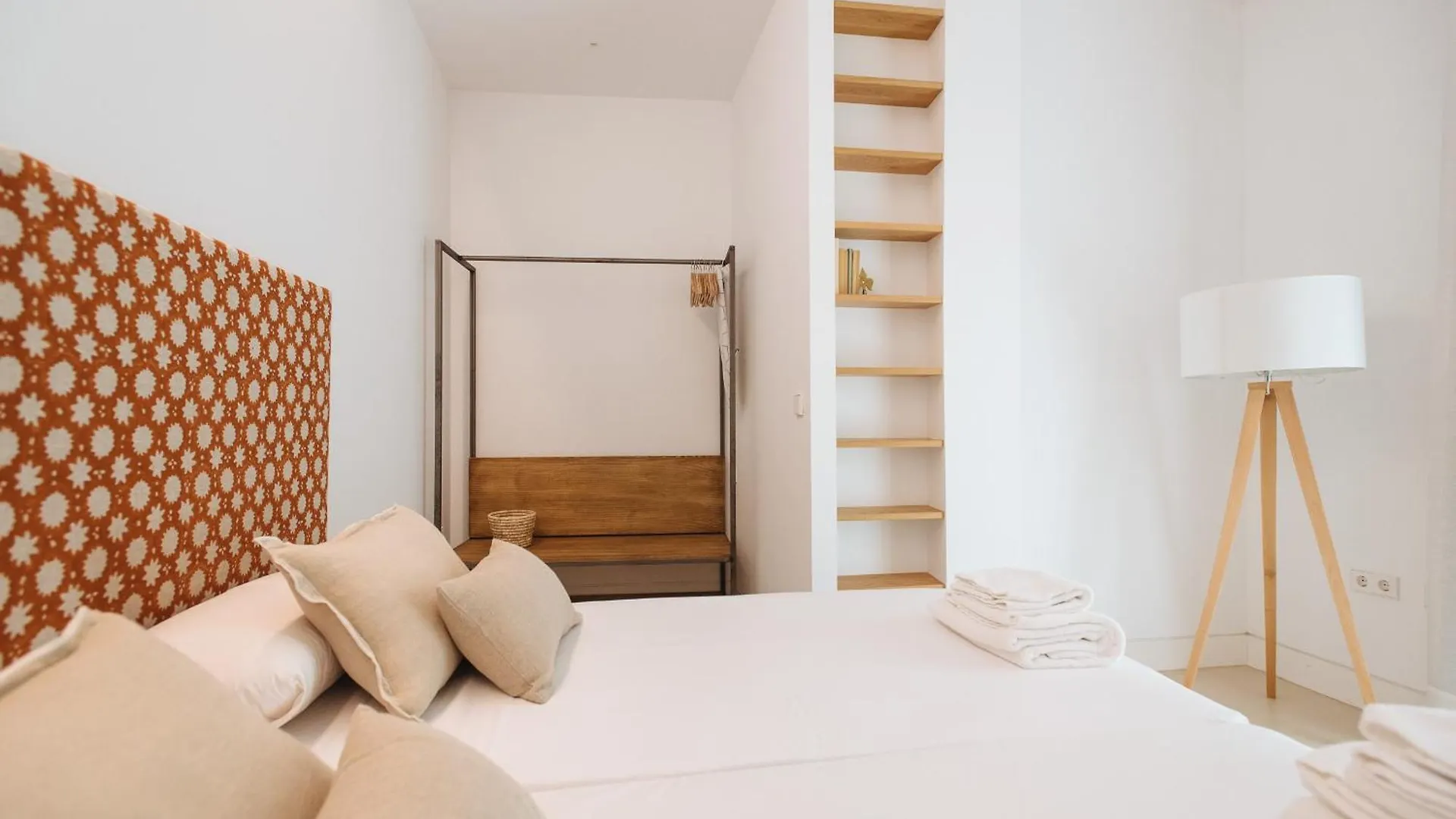 Eva Recommends Castellar Pool & Terrace Apartment Seville
