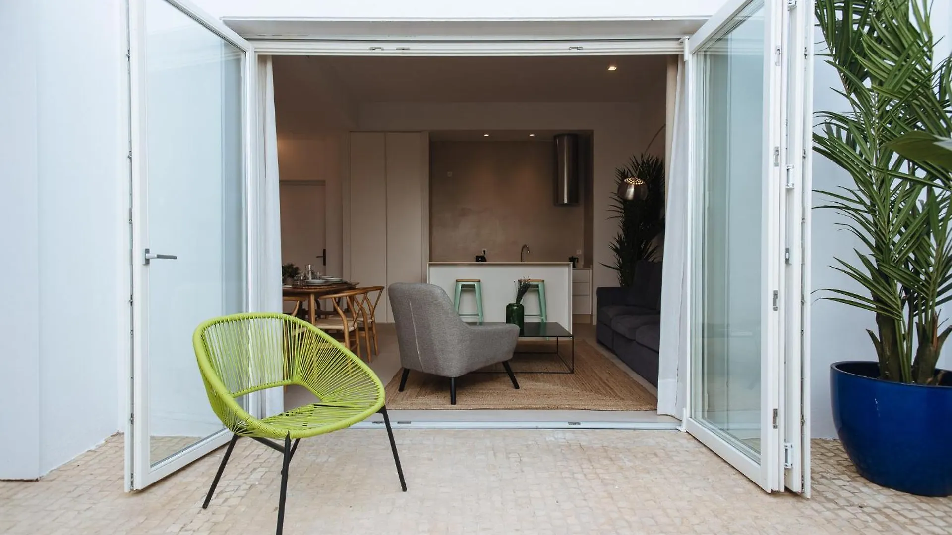 Eva Recommends Castellar Pool & Terrace Apartment Seville
