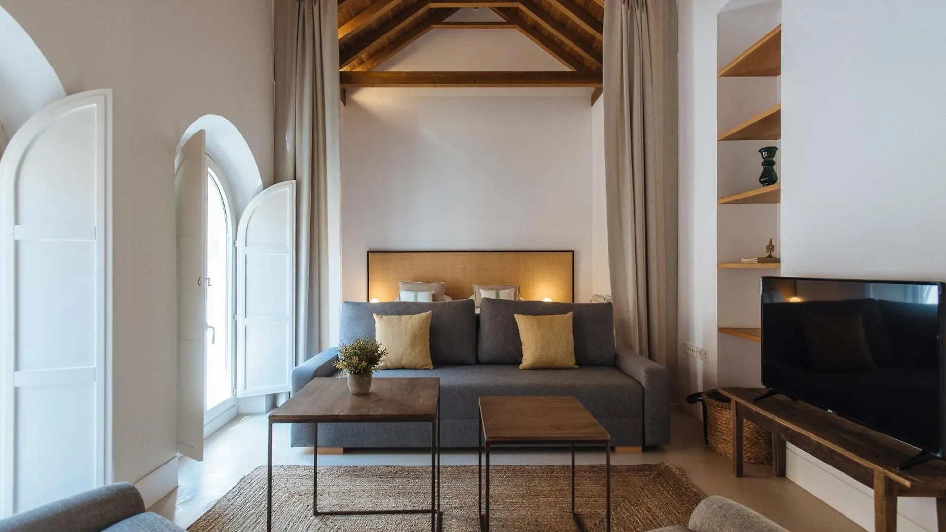 Eva Recommends Castellar Pool & Terrace Apartment Seville 0*,