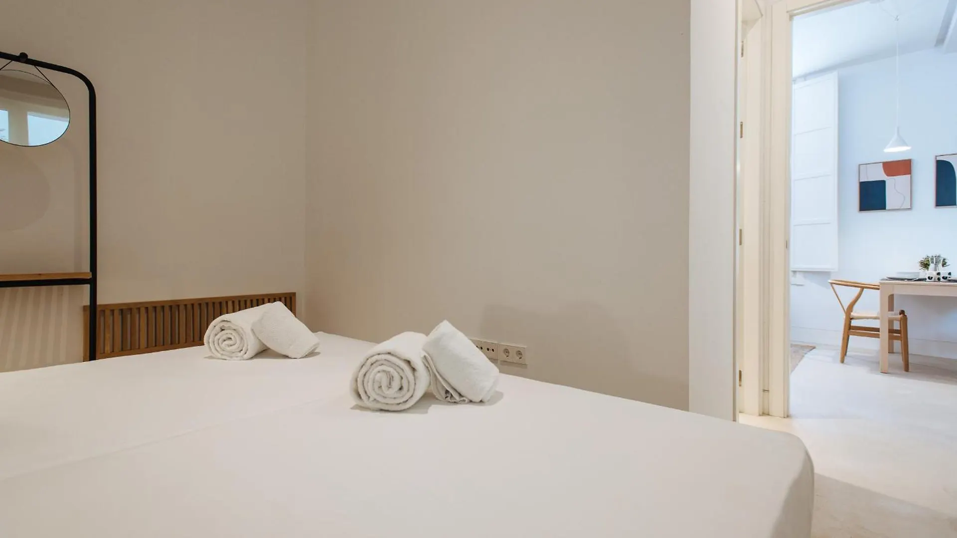 Eva Recommends Castellar Pool & Terrace Apartment Seville Spain