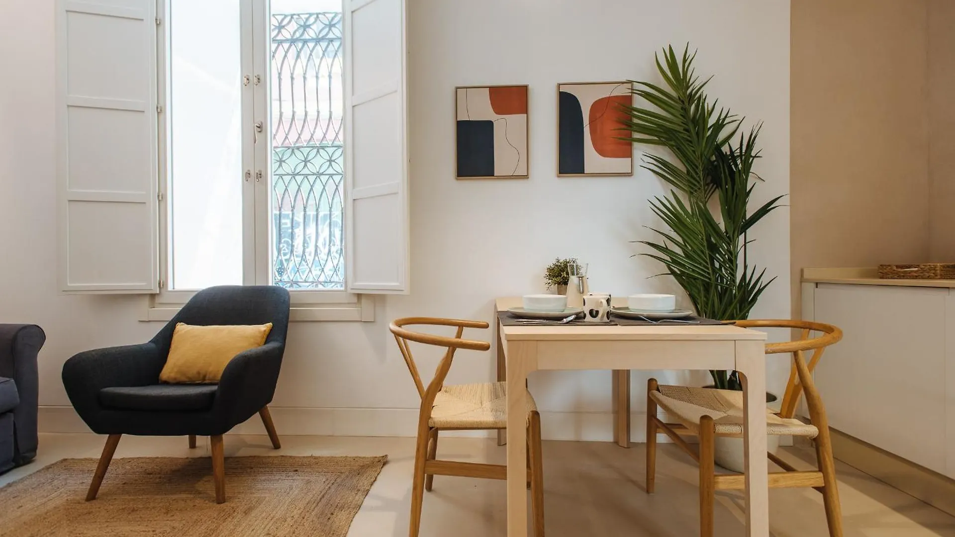 Eva Recommends Castellar Pool & Terrace Apartment Seville 0*,  Spain