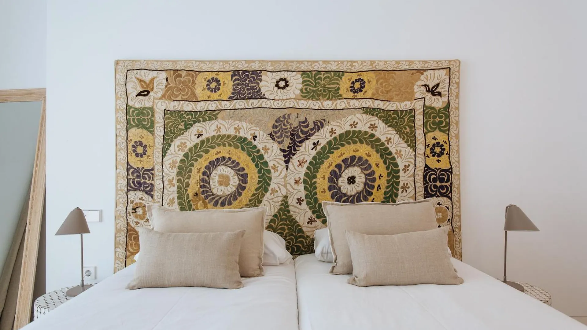 Eva Recommends Castellar Pool & Terrace Apartment Seville