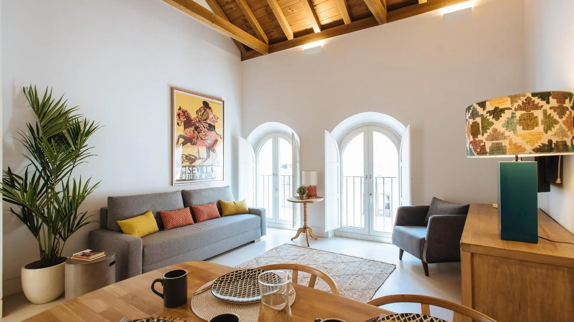 Eva Recommends Castellar Pool & Terrace Apartment Seville Spain